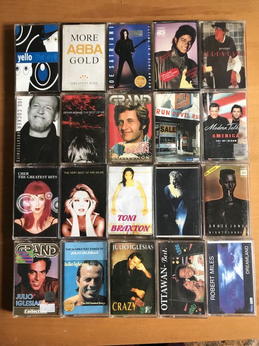 Кассеты с зарубежной музыкой