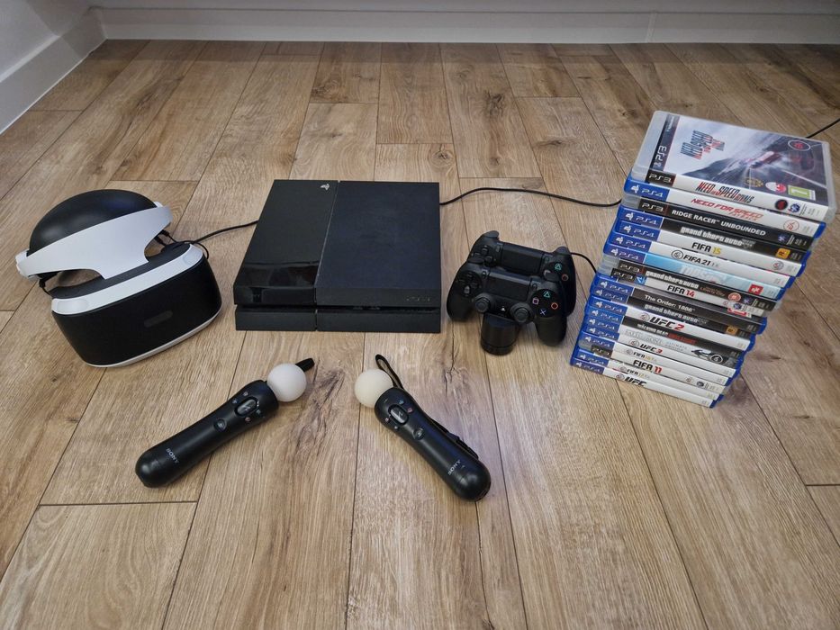 PlayStation 4 - PS 4 slim + Google VR + PS Move + Kamera + Gry - cały zestaw