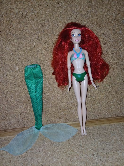 Ariel boneca sereia, Disney.