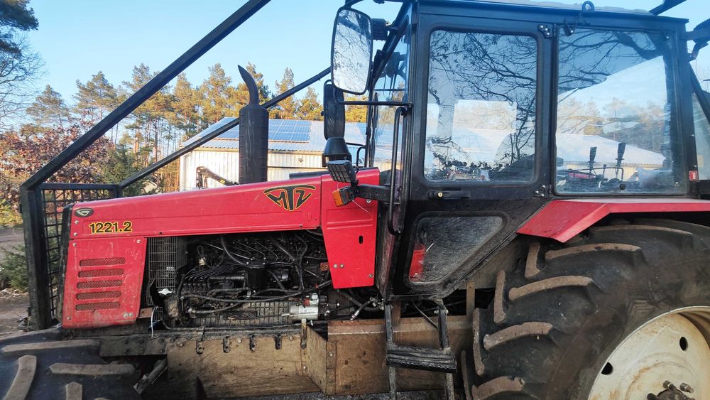Ciągnik rolniczy MTZ 1221.2