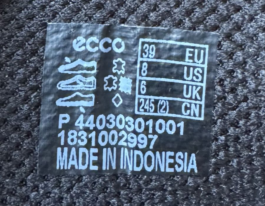 Ecco Soft шкіряні кросівки Gore-tex р.39 (25 см)