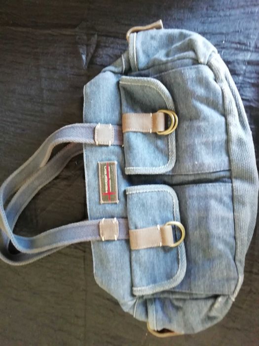 Vendo Mala de Senhora Marca Hedgren   Como nova !!*
