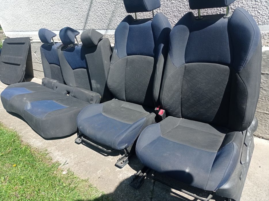 Сидіння до автомобіля Тойота Chr