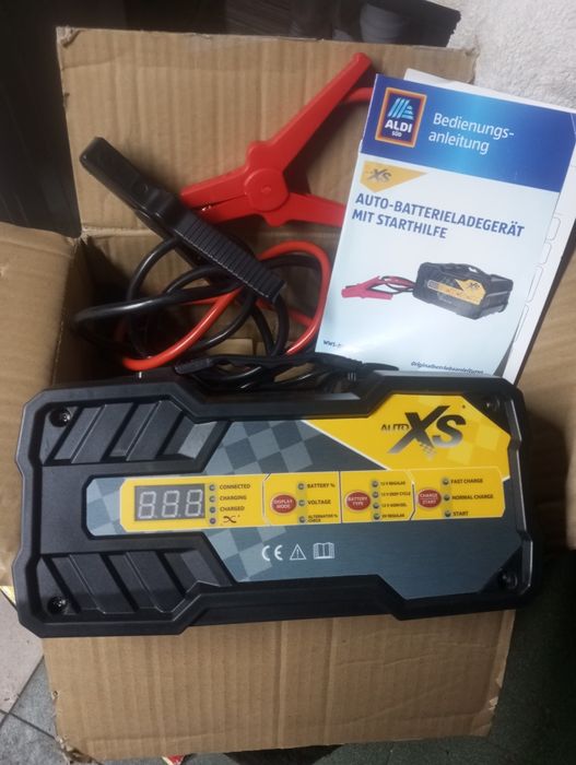 Цифровое зарядно-пусковое устройство AutoXSr WWS-BLS12-K01