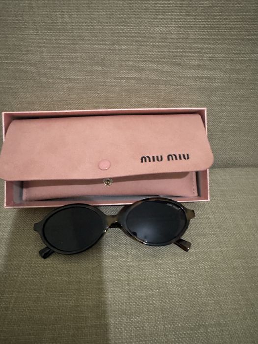 Óculos de Sol Miu Miu