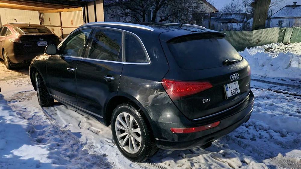 Автомобиль АУДИ  Q5 ПРЕМИУМ ПЛЮС 2015