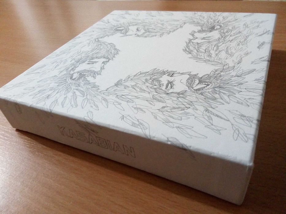 KASABIAN - Velociraptor! CD+DVD Box Set Collector's Edition RARO