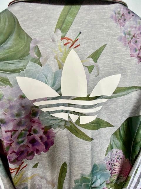 Bluza damska marki ADIDAS ORIGINALS. Model FIREBIRD TT rozmiar 36/38