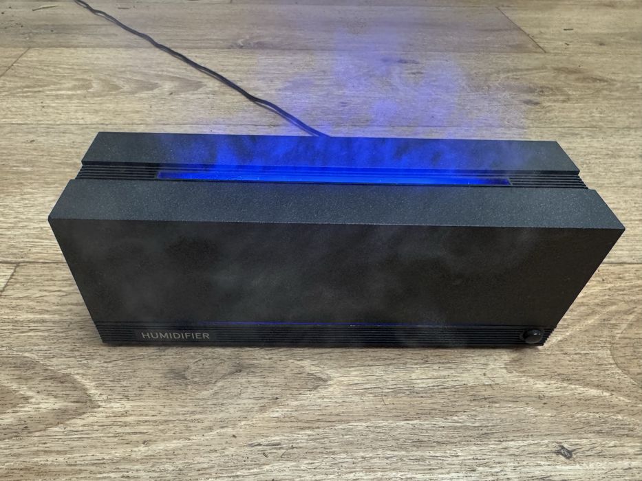 Зволожувач повітря з LED підсвіткою (Humidifier)