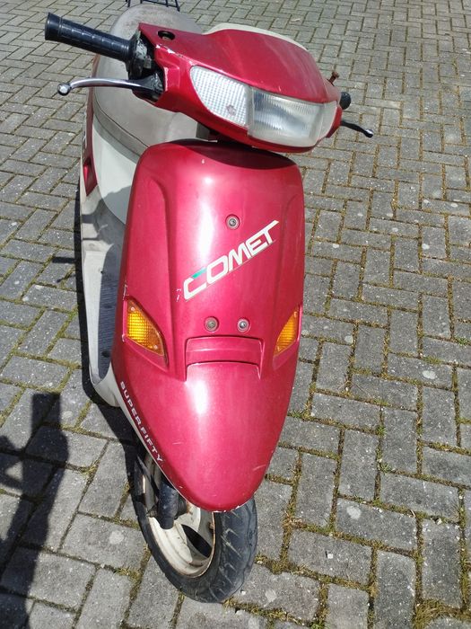 Scoter PGO Comet 50c