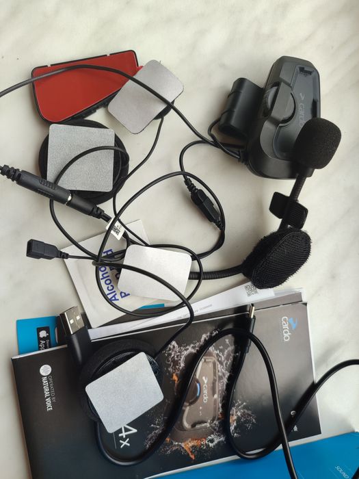 Мото гарнітура Cardo freecom 4x з JBL