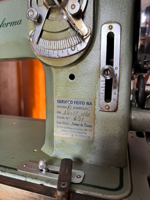 Máquina de Costura Refrey Transforma