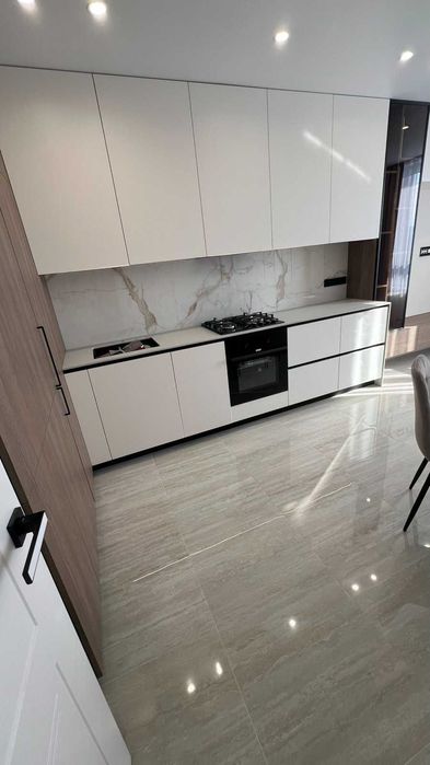 1-кімнатна новобудова з ремонтом за 5хв. до Центру