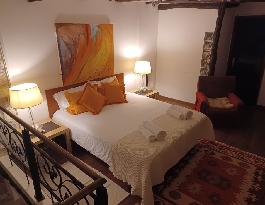 PORTO -  Apartamento Mezanine no Centro Histórico