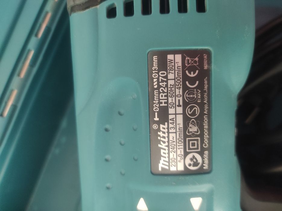 Перфоратор Makita HR2470 Оригінал