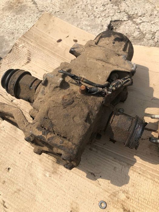 Продам мост, задній редуктор RAV4 2.2td 2008