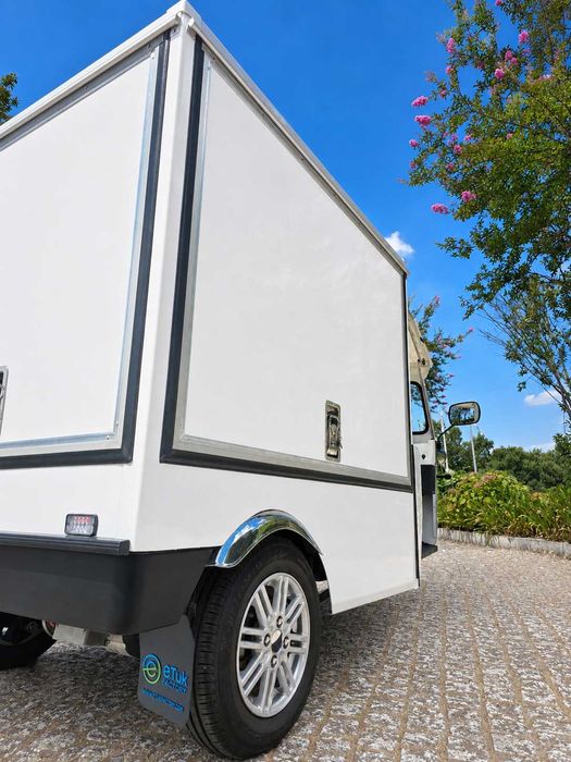 Viatura -  e-Tuk L5 Cargo