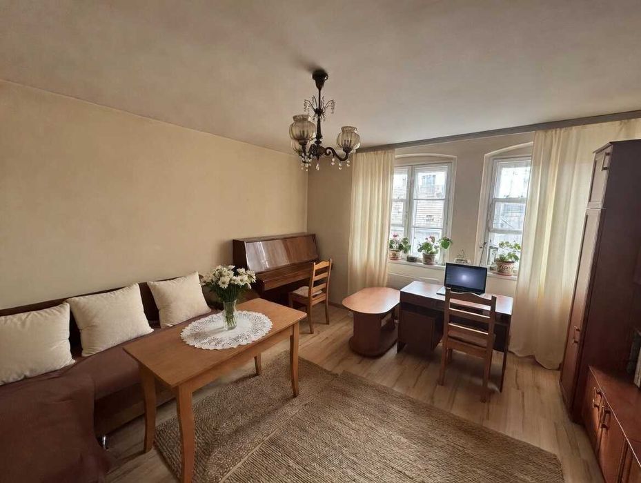 Mieszkanie 82,4 m² na Tarninowie – kamienica z duszą, 3 pokoje, 429 000 zł