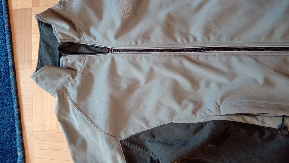 Kurtka damska Softshell rozmiar M do biegania