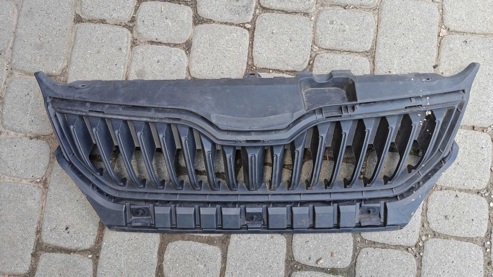 Skoda Octavia III 3 lift 2020 grill atrapa