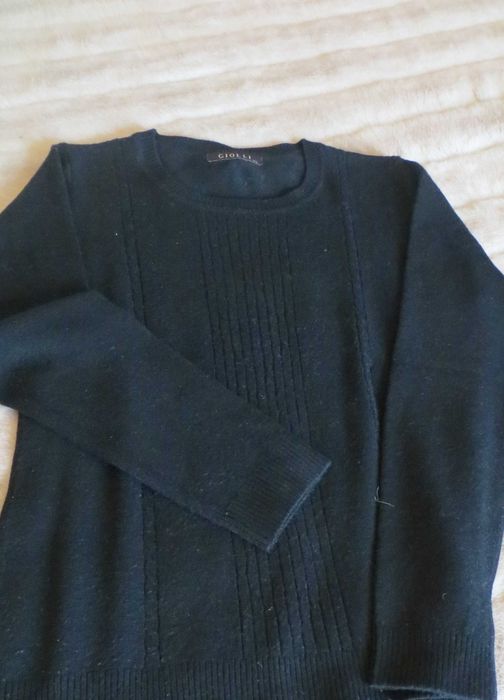 Camisola malha trabalhada à frente, preta, Manga comprida - Tam. M