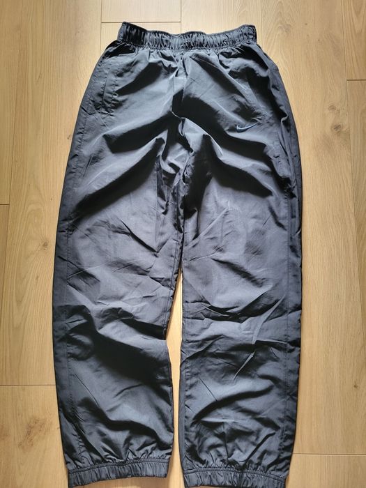 Spodnie dresowe Nike S szerokie