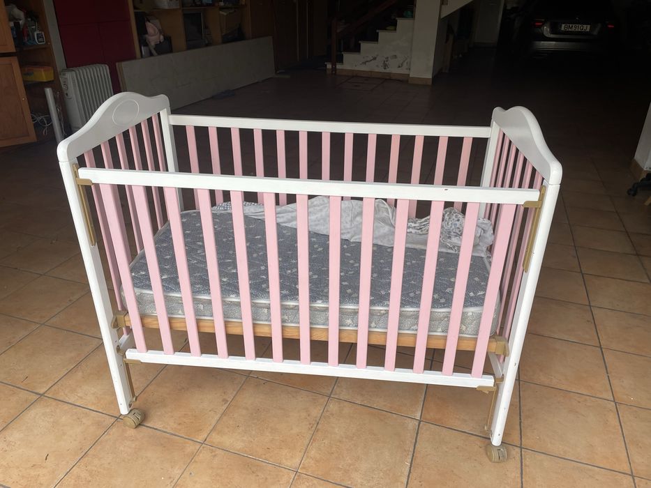 Cama bebe com colchao