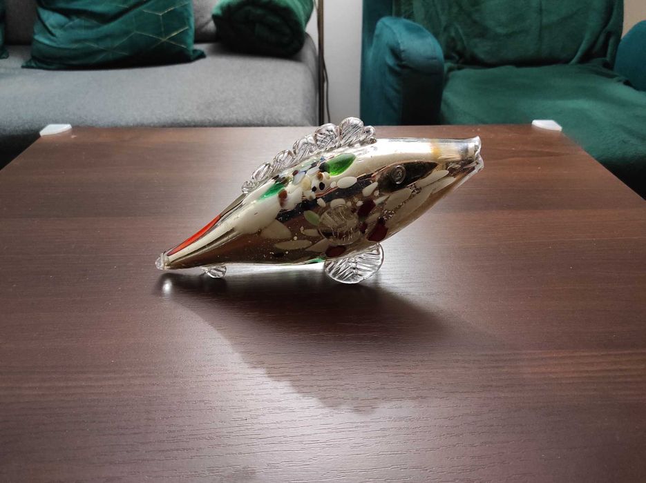 Znaleziona na strychu szklana ryba