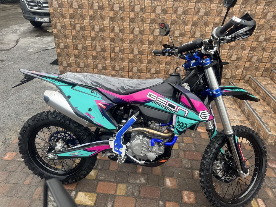 Новинка 2025 Geon Dakar GNX Gns 300 nb Ybs