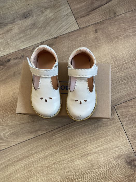 Pantofelki Friboo 24