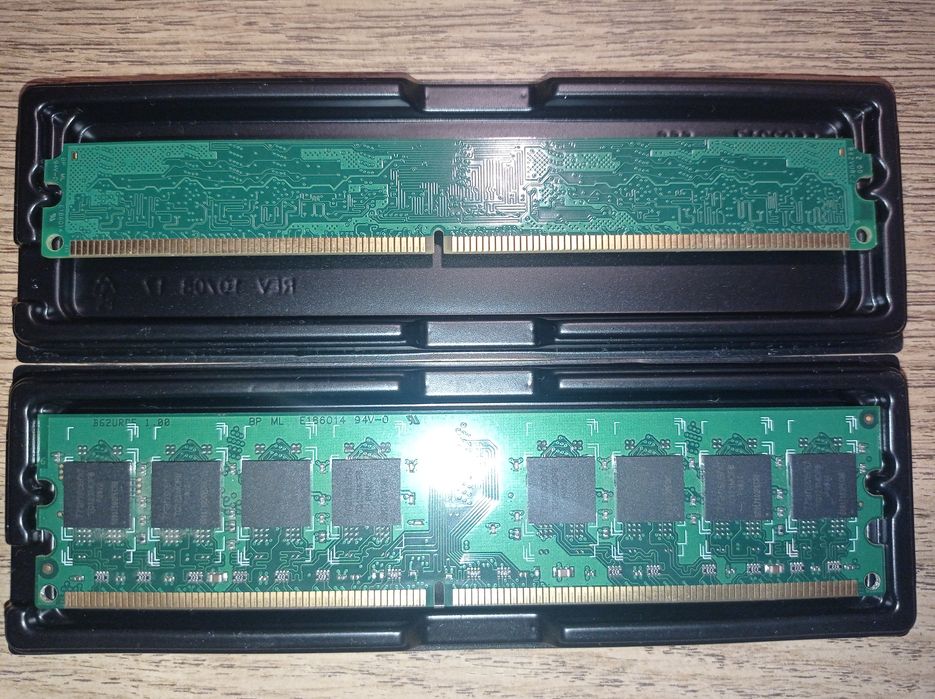 Продам оперативную память ddr2 2×1g 800
