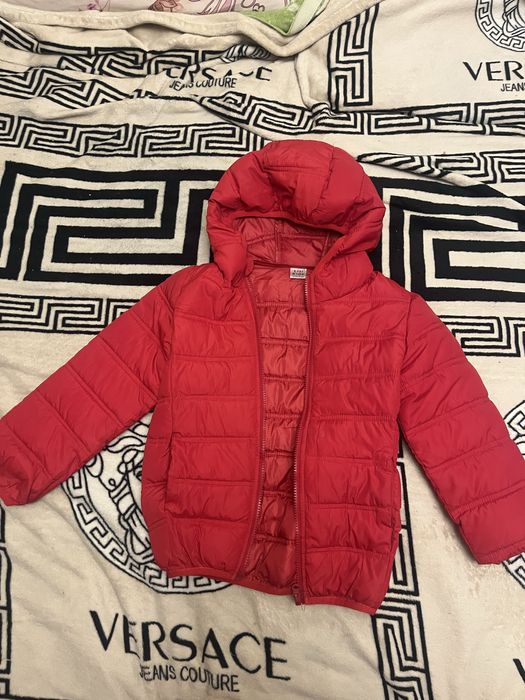 Осіння курточка в ідеальному стані