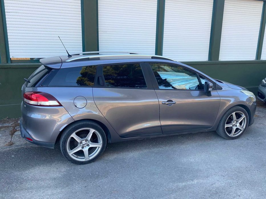 Vendo carro Renault Clio