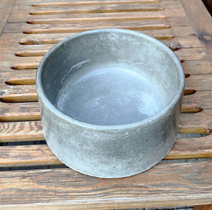 Duża miska dla psa 26 cm betonowa