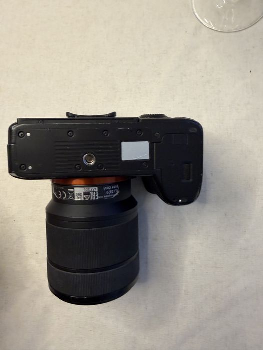 Sony A7 R III com lente 28-70