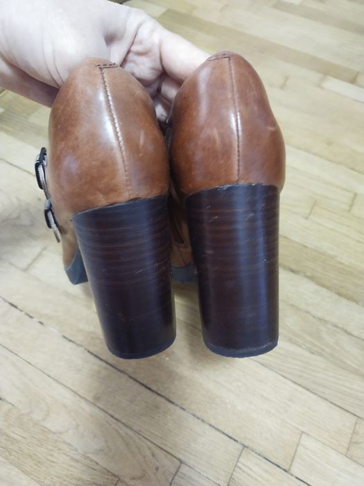 Жіночі туфлі, взуття Clarks 39 р