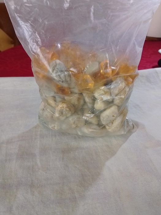 Камушки-камни (горной речки) для аквариума-декоративные.- 1 кг.