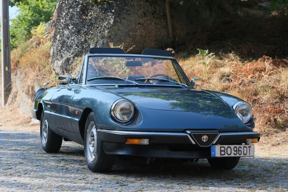Alfa Romeo Spider 1.6