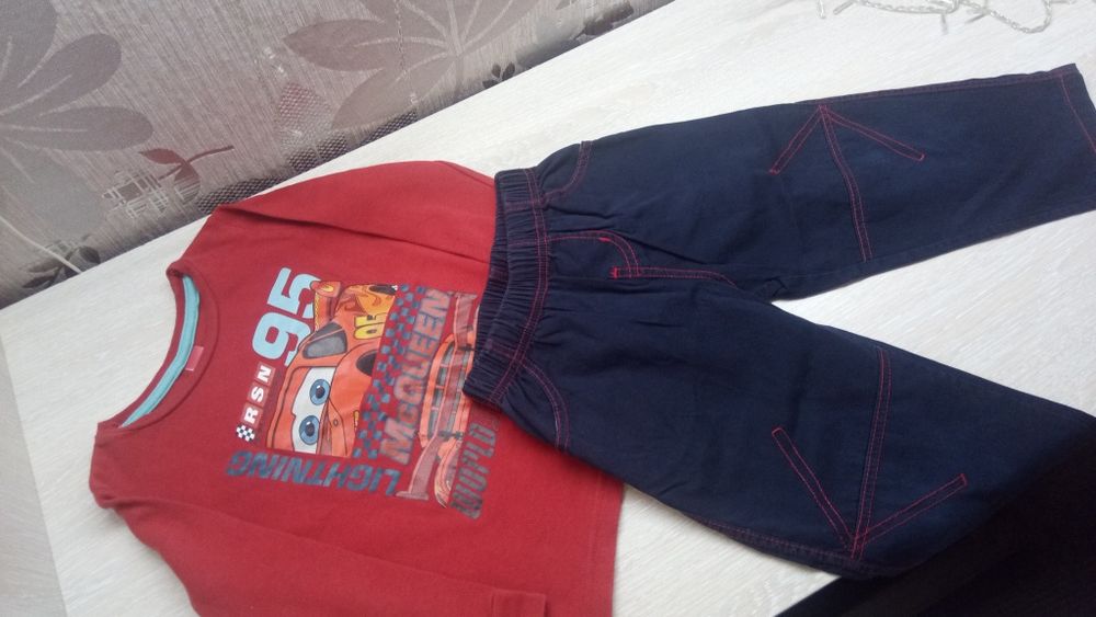 Костюмчик для ребёнка на 2-3 года