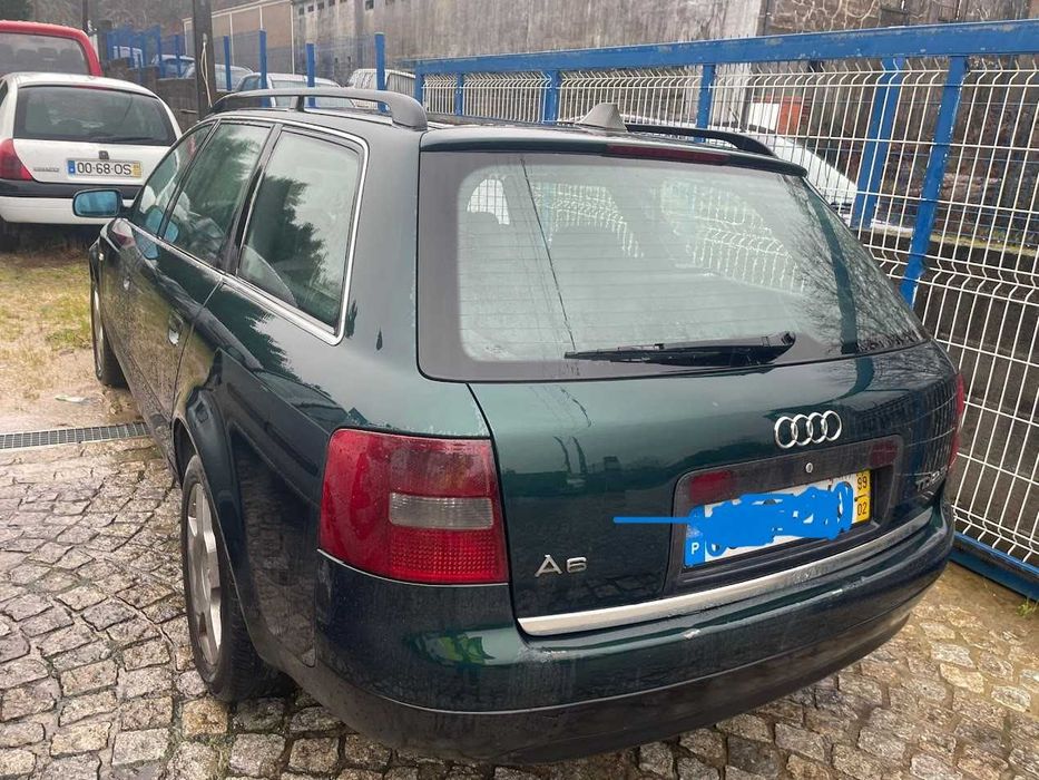 Audi A6 de de 1999 para peças