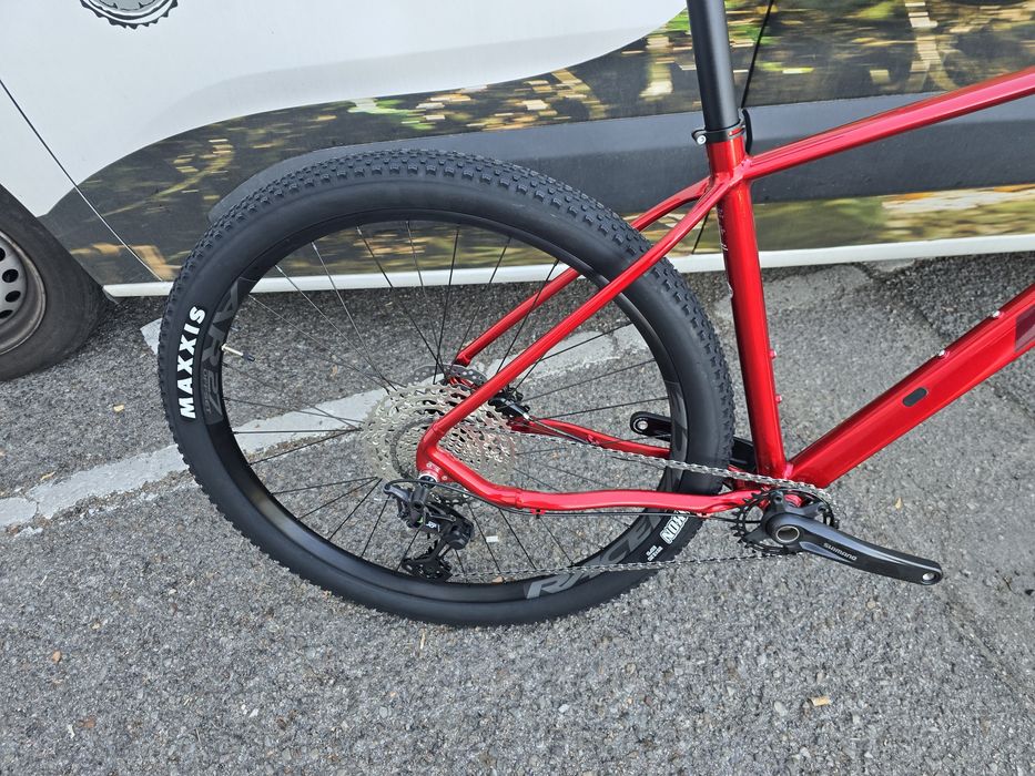 Bh 39 12x1v com rock shox a ar