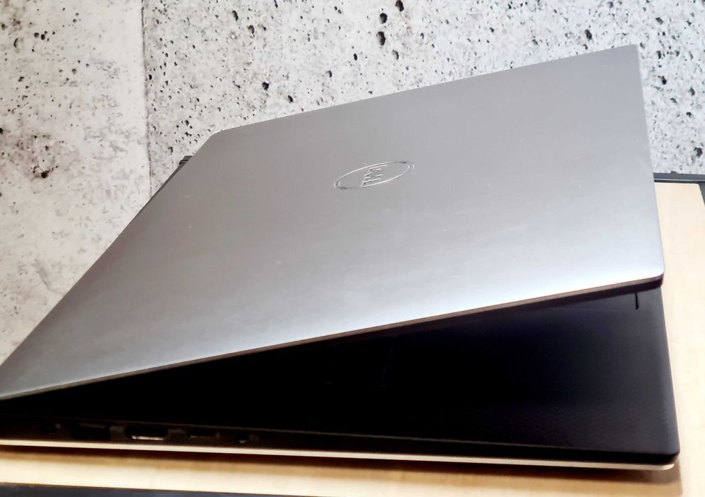 Laptop DELL Gamingowy i7/32GB/SSD 512GB GDDR5 Dotyk 4K