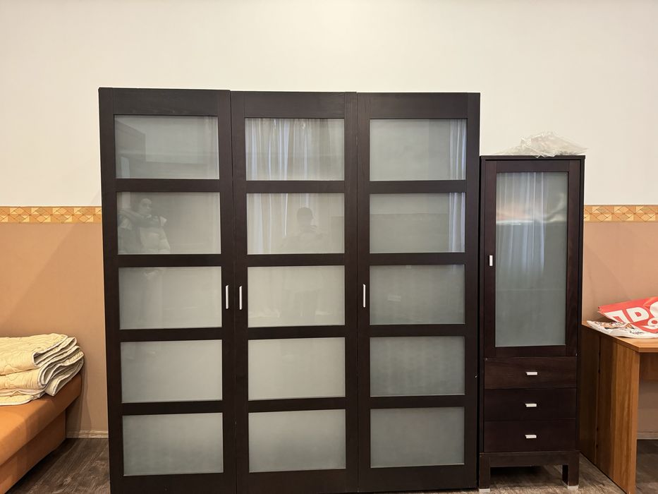 Продам шкаф для одягу