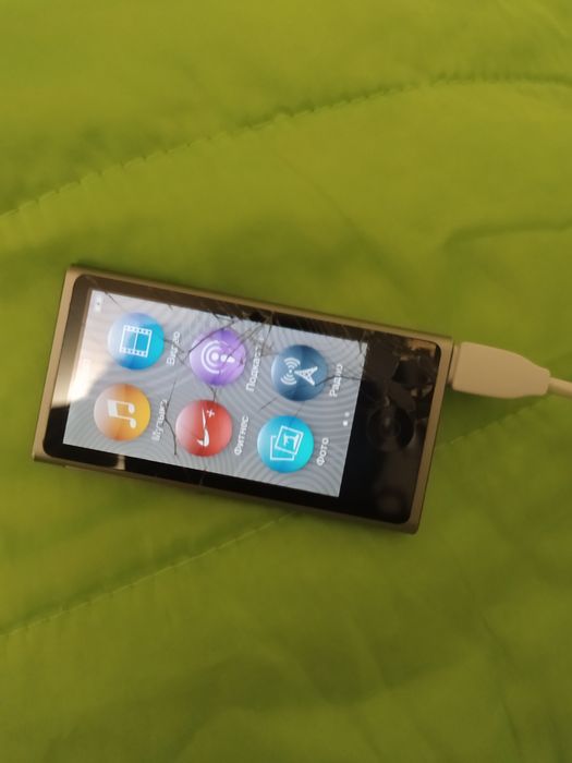 iPod nano  плеер