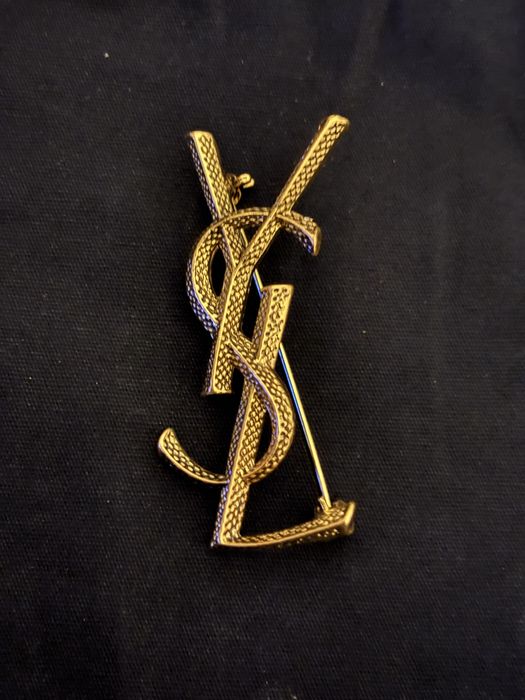 Broszka YSL w kolorze starego złota,  5 cm