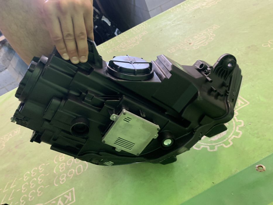 Фари Audi A3 8V ксенон 2016 - 2020 фары з блоками ліва права xenon