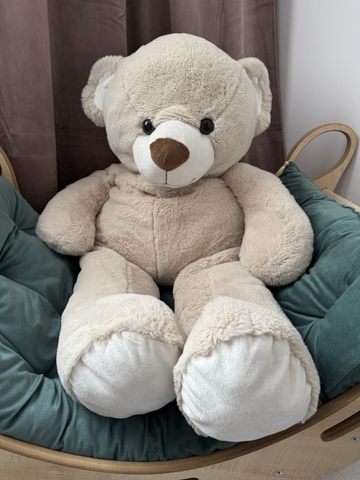 Duży miś do przytulania