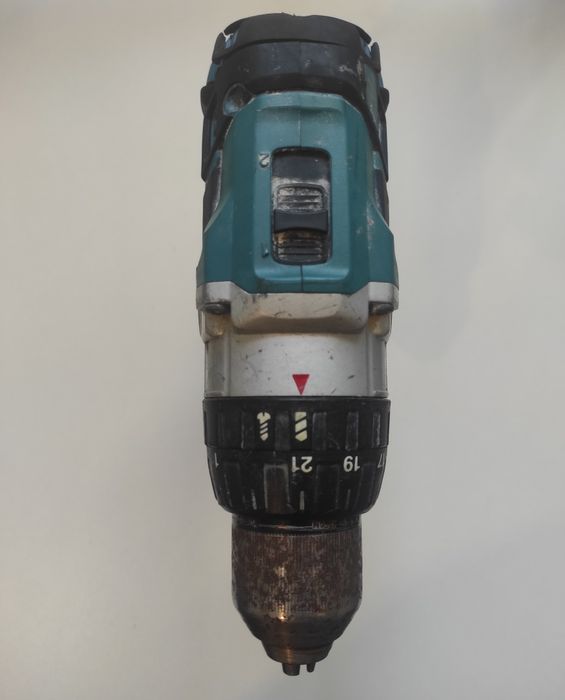 Makita DDF 481 wkrętarka 18V LXT uszkodzona
