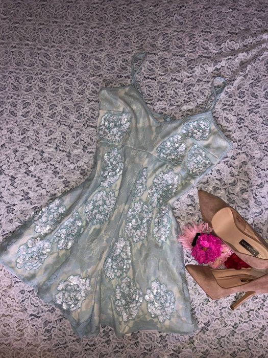 Бирюзовый кружевной комбинезон с бисером Miss Selfrige.