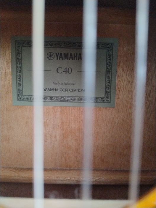 Gitara klasyczna Yamaha c40